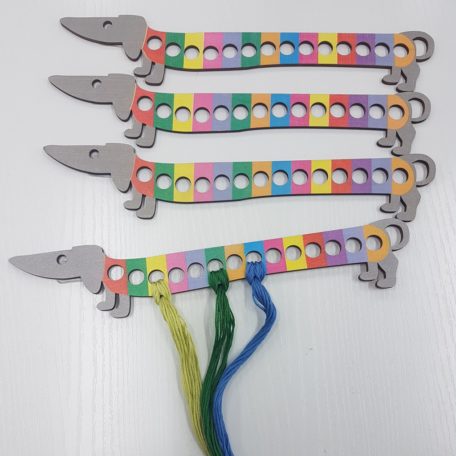 Dudley the Dachshund thread holder